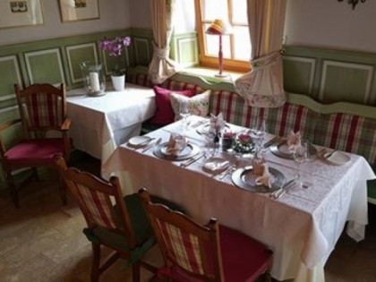 Foto:  Hirsch